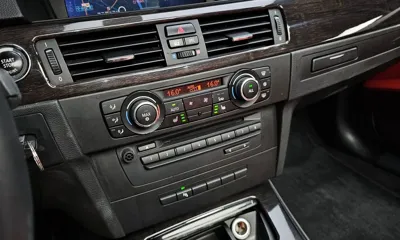 BMW 3-Series 2010, 102218 км, за 5081.44 USD - фото 18