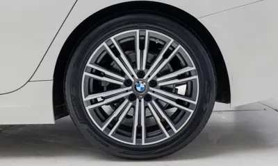 BMW 3-Series 2022, 57706 км, за 18508.74 USD