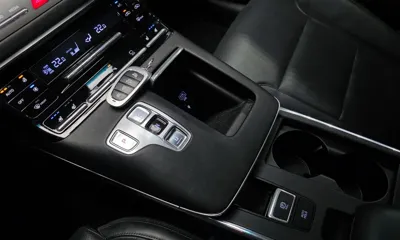 Hyundai Grandeur 2020, 50472 км, за 13981.88 USD - фото 9