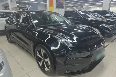 Zeekr 001 2023, 64600 км, за 24334 USD