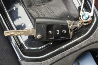 Volkswagen Touran 2018, 121600 км, за 8602 USD - фото 20