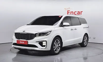 Kia Canival · 2019 год