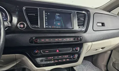 Kia Canival 2019, 123241 км, за 10720.87 USD - фото 15