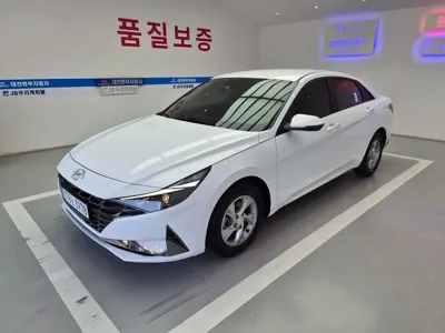 Hyundai Avante · 2023 год
