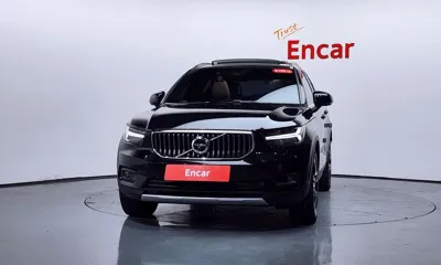 Volvo XC40 2021, 74351 км, за 17876.87 USD