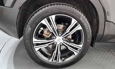 Volvo XC40 2021, 74351 км, за 17876.87 USD