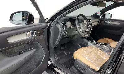 Volvo XC40 2021, 74351 км, за 17876.87 USD - фото 10