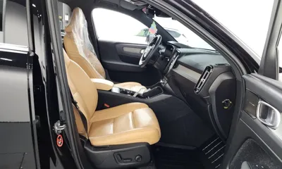 Volvo XC40 2021, 74351 км, за 17876.87 USD - фото 26