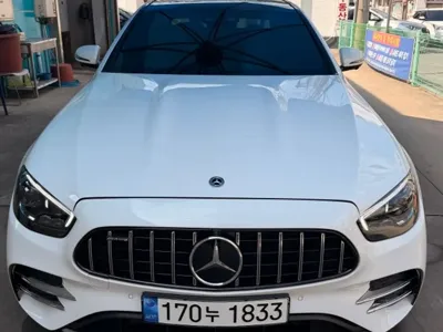 Mercedes-Benz E-Class · 2022 год