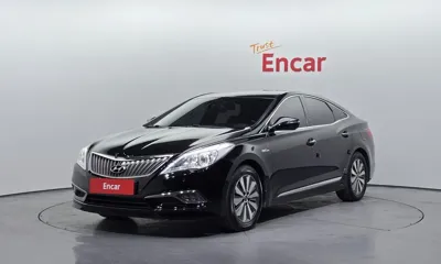 Hyundai Grandeur · 2015 год