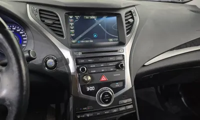 Hyundai Grandeur 2015, 111984 км, за 4569.53 USD - фото 14