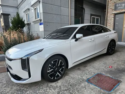 Kia K8 · 2025 год