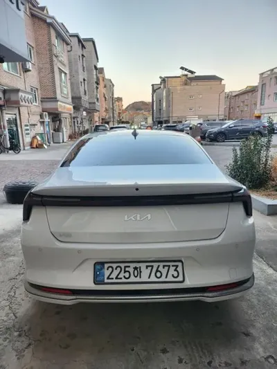 Kia K8 2025, 10000 км, за 11935.25 USD