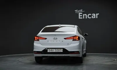 Hyundai Avante 2019, 97153 км, за 7598.28 USD