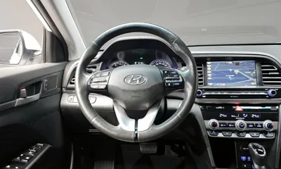 Hyundai Avante 2019, 97153 км, за 7548.9 USD - фото 13