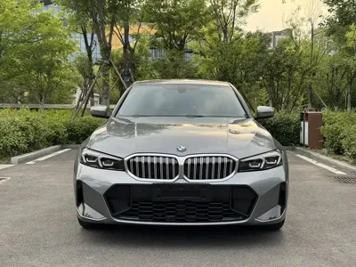 BMW 3 Series 2023, 27000 км, за 36860.27 USD