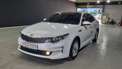 Kia K5 · 2016 год