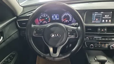 Kia K5 2016, 168175 км, за 4485.47 USD - фото 13