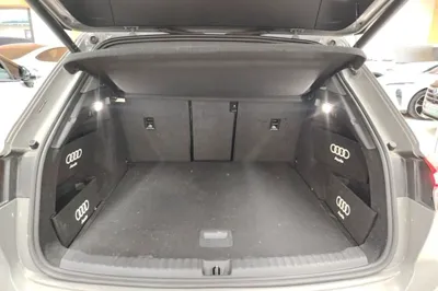 Audi Q4 e-tron 2022, 94400 км, за 19275 USD - фото 27