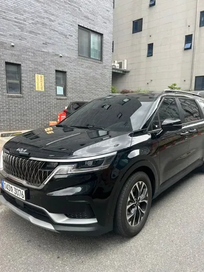Kia Canival 2023, 41000 км, за 12008.86 USD