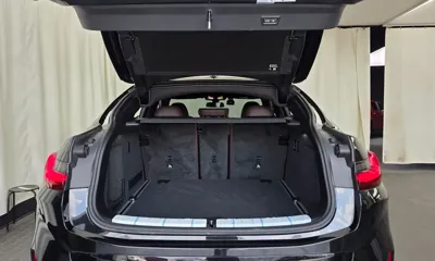 BMW X4 2025, 14277 км, за 53498.75 USD - фото 20