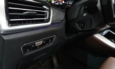 BMW X5 2023, 53966 км, за 45949.85 USD - фото 28