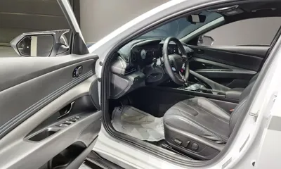 Hyundai Avante 2024, 47452 км, за 18284.67 USD - фото 11