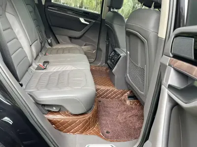 Volkswagen Touareg 2019, 100000 км, за 27741.12 USD - фото 11