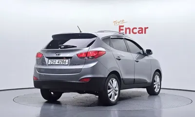 Hyundai Tucson 2010, 103846 км, за 3190.73 USD