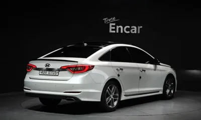 Hyundai Sonata 2016, 189613 км, за 4495.12 USD