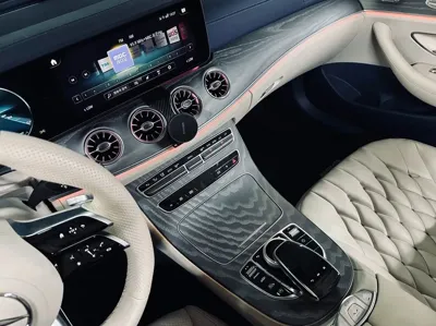 Mercedes-Benz E-Class 2023, 7316 км, за 43585.78 USD - фото 6