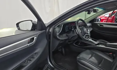 Hyundai Grandeur 2023, 118428 км, за 13326.39 USD - фото 10