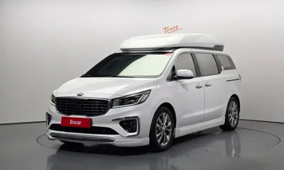 Kia Canival · 2019 год