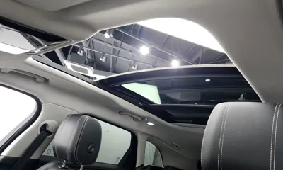 Land Rover Range Rover Velar 2019, 87486 км, за 21967.91 USD - фото 19
