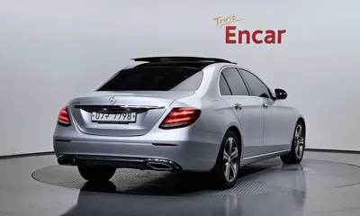 Mercedes-Benz E-Class 2017, 109605 км, за 13787.44 USD