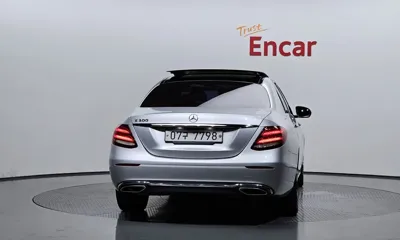 Mercedes-Benz E-Class 2017, 109605 км, за 13787.44 USD