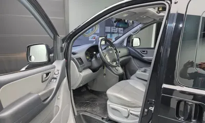 Hyundai Starex 2016, 71750 км, за 8400.07 USD - фото 10