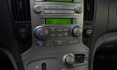 Hyundai Starex 2016, 71750 км, за 8400.07 USD - фото 17