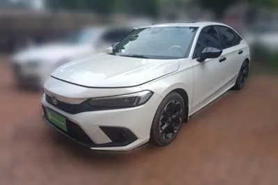 Honda Civic · 2022 год