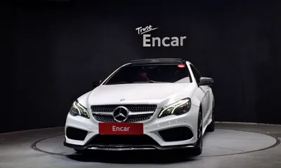 Mercedes-Benz E-Class 2016, 69529 км, за 10927.14 USD