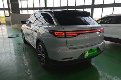 Leapmotor C11 2026, 13600 км, за 23032 USD