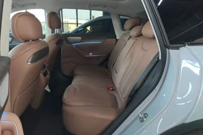 Leapmotor C11 2026, 13600 км, за 23032 USD - фото 20