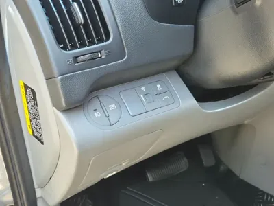 Hyundai Starex 2019, 129301 км, за 8790.78 USD - фото 14