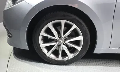 Hyundai Grandeur 2015, 114748 км, за 4560.26 USD