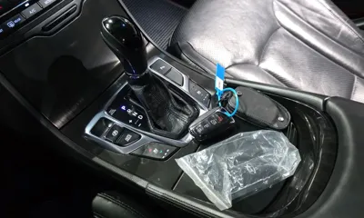 Hyundai Grandeur 2015, 114748 км, за 4560.26 USD - фото 9