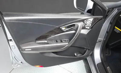 Hyundai Grandeur 2015, 114748 км, за 4560.26 USD - фото 24