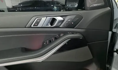 BMW X5 2025, 5700 км, за 90553.79 USD - фото 11