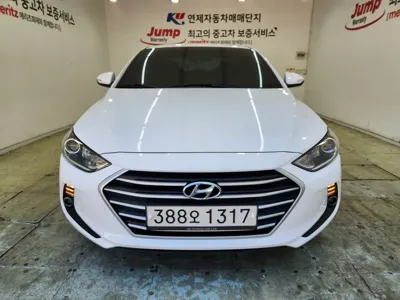 Hyundai Avante 2018, 133149 км, за 5448.34 USD - фото 6