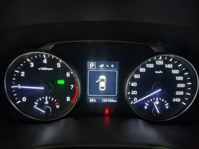 Hyundai Avante 2018, 133149 км, за 5448.34 USD - фото 10