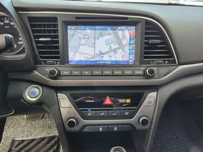 Hyundai Avante 2018, 133149 км, за 5448.34 USD - фото 11